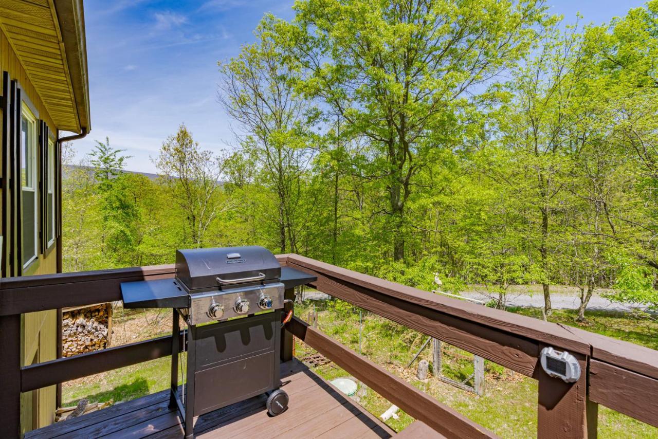 River Access Cabin With Hot Tub, Fire Pit, & Wifi! Morton Grove Exteriér fotografie